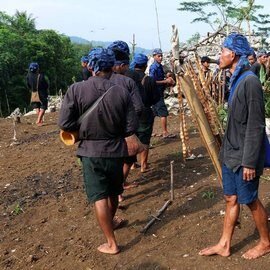 i_w_news_2021_11_01_1370673_540x270_menengok-rangkaian-tradisi-adat-ngaseuk-suku-baduy-di-karangkerit